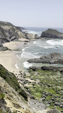 Beach Alteirinhos in Aljezur, Algarve — photo 3 of 9