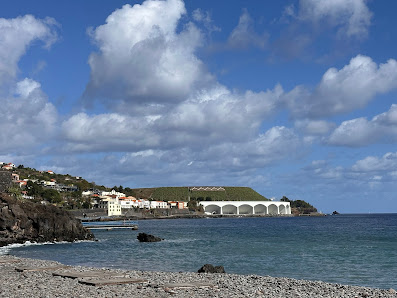 Praia Santa Cruz in Santa, Centro — photo 2 of 5
