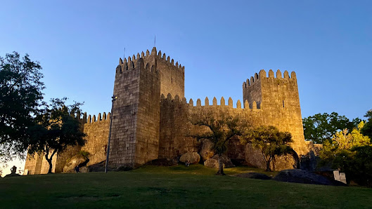 Guimarães Castle in Guimarães, Norte — photo 6 of 6