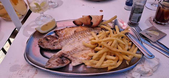 O Zé in Aljezur, Algarve — photo 3 of 12