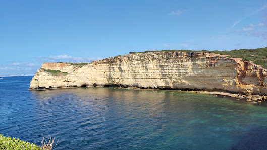 Praia do Vale da Lapa in Estômbar, Algarve — photo 4 of 5