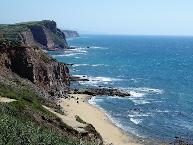 Praia das Furnas in Salema, Algarve — photo 2 of 6