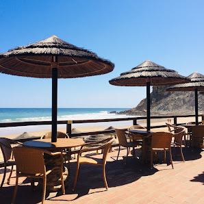 Beach Bar Burgau in Burgau, Algarve — photo 2 of 12