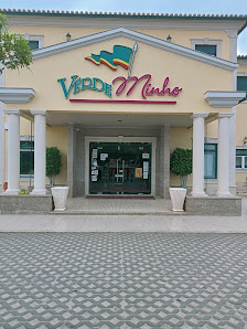 Verde Minho in Albufeira, Algarve — photo 2 of 9