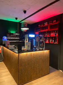 The Underdog - Burger & Fried Chicken in Lagos, Algarve — photo 2 of 12