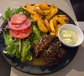 The Underdog - Burger & Fried Chicken in Lagos, Algarve — photo 3 of 12