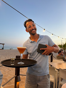 Pedro's Bar in Armação de Pêra, Algarve — photo 3 of 11
