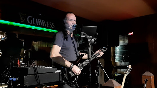 Piper's Irish Pub in Faro, Algarve — photo 7 of 11
