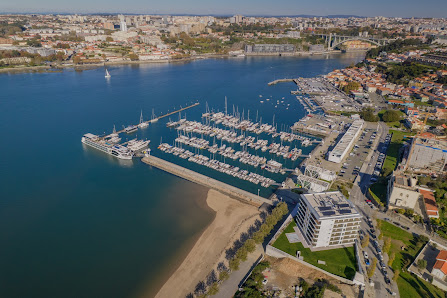 Marina da Afurada in Vila, Norte — photo 2 of 9