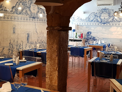Modesto Tavern in Faro, Algarve — photo 2 of 12