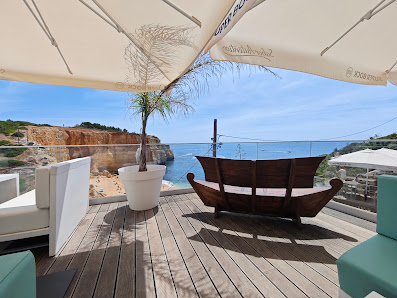 Benagil Beach Club in Lagoa, Algarve — photo 2 of 9