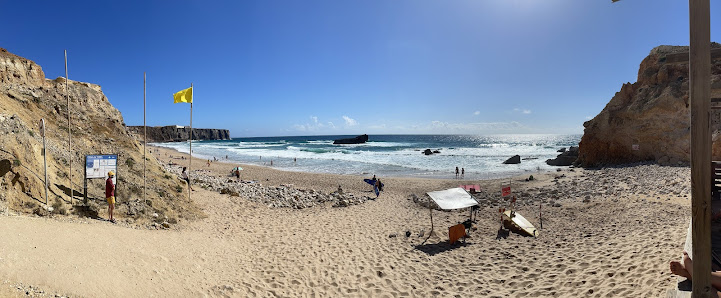 Tonel Beach Bar in Sagres, Algarve — photo 10 of 12