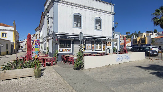 Quente Quentinho in Ferragudo, Algarve — photo 4 of 11