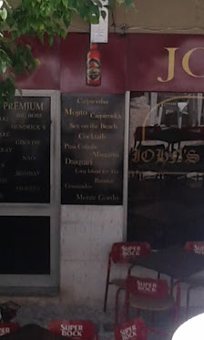 John's Bar in Monte Gordo, Algarve — photo 3 of 7