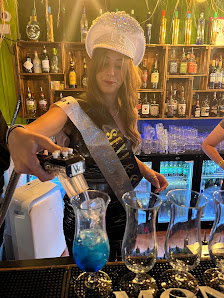 Yolo Lounge in Albufeira, Algarve — photo 7 of 9