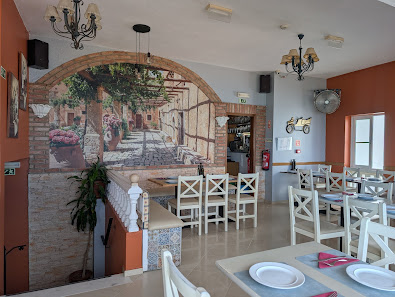 Casa Pizza Salema in Salema, Algarve — photo 7 of 12