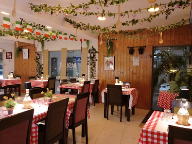 Basilico Trattoria Italiana in Loulé, Algarve — photo 2 of 12