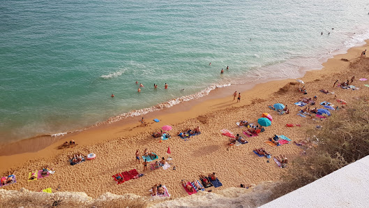 Praia de Nossa Senhora da Rocha in Porches, Algarve — photo 6 of 7