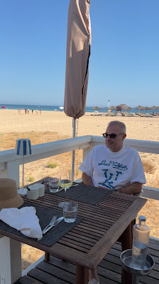 Arte Náutica Beach Restaurant in Armação de Pêra, Algarve — photo 3 of 9