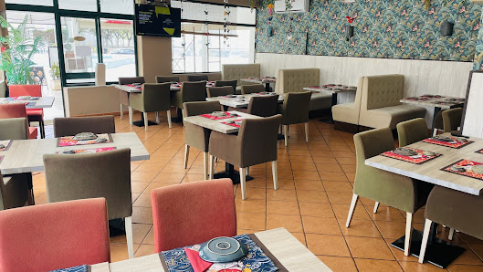 Yama sushi bar alvor in Alvor, Algarve — photo 7 of 12