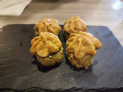 Wow Sushi - Monte Gordo in Monte Gordo, Algarve — photo 9 of 12