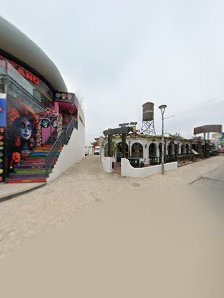 Restaurant Golden Garden in Areias de São João, Algarve — photo 11 of 11