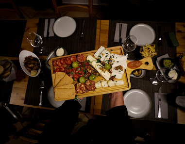Restaurante Lopes Tapas & Wine in Armação de Pêra, Algarve — photo 7 of 9