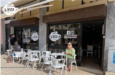 A Bica in Montenegro, Algarve — photo 2 of 8