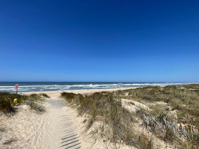 Costinha Beach in Algarve, Norte — photo 2 of 3