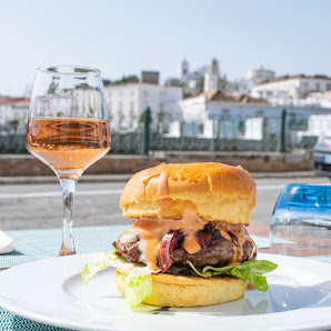 Avant-Garde Bistro in Tavira, Algarve — photo 6 of 10