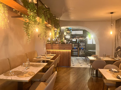Avant-Garde Bistro in Tavira, Algarve — photo 7 of 10