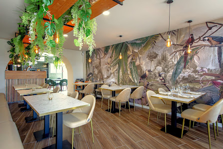 Avant-Garde Bistro in Tavira, Algarve — photo 9 of 10