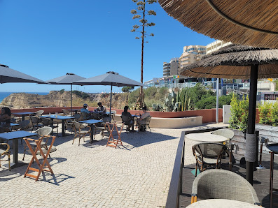 Cafe del mar in Praia da Rocha, Algarve — photo 7 of 12