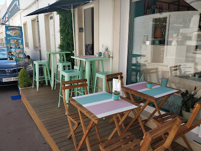Sugar Rabbit Kaffé in Albufeira, Algarve — photo 7 of 12