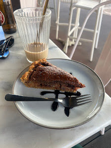 Sugar Rabbit Kaffé in Albufeira, Algarve — photo 10 of 12