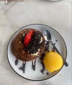 Sugar Rabbit Kaffé in Albufeira, Algarve — photo 11 of 12