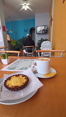 The Palm - snack bar and pastry shop in Salema, Algarve — photo 5 of 7