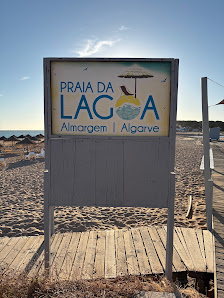Lagoa(Lagoon) Beach in Quarteira, Algarve — photo 3 of 7