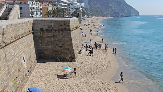 Sesimbra Beach in Sesimbra, Centro — photo 4 of 8
