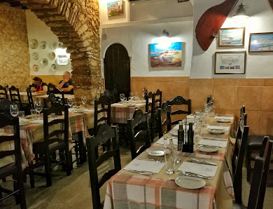 O Arco da Velha in Alvor, Algarve — photo 6 of 7