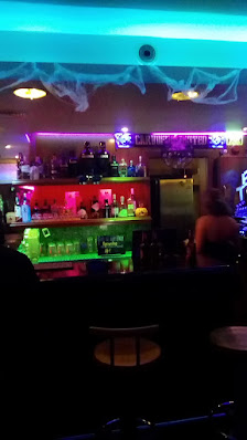 Mungo's Bar in Carvoeiro, Algarve — photo 6 of 7