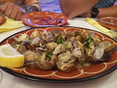 O Velho Novo in Ferragudo, Algarve — photo 7 of 11