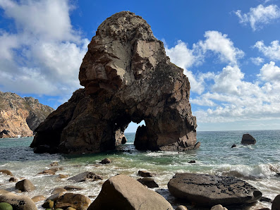 Praia de Assentiz in Algarve, Centro — photo 5 of 8