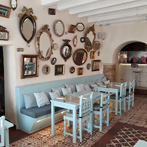 Chá Chá Chá in Olhão, Algarve — photo 7 of 12