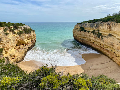 Praia das Fontainhas in Lagoa, Algarve — photo 2 of 6