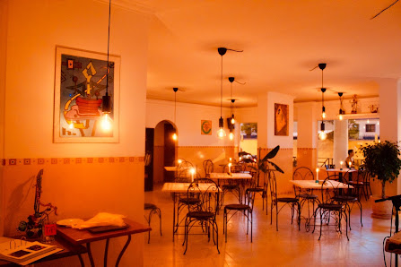 Marie e Oli’s & Marie’s Bistro in Armação de Pêra, Algarve — photo 2 of 10