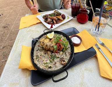Marie e Oli’s & Marie’s Bistro in Armação de Pêra, Algarve — photo 7 of 10