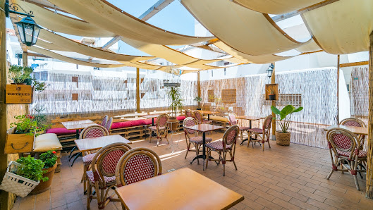 Taberna Vicentina in Albufeira, Algarve — photo 2 of 12
