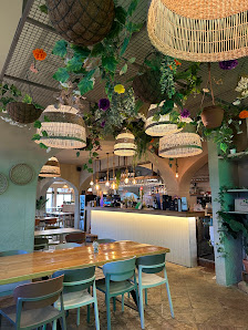 WELWITSCHIA pizza, restaurant & brunch in Luz, Algarve — photo 2 of 10