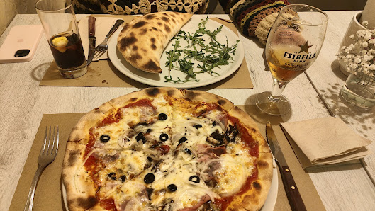 WELWITSCHIA pizza, restaurant & brunch in Luz, Algarve — photo 8 of 10